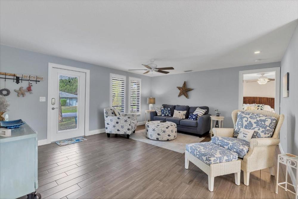 9170 Pine Cove